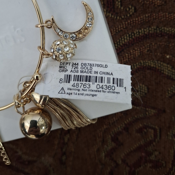 New Anna & Ava Gold Rhinestone Celestial Bracelet. - Picture 2 of 12